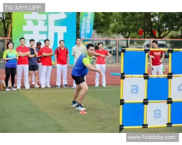 刘秀英独家分享飞盘技巧与心得体会助你轻松掌握这项运动的乐趣与魅力