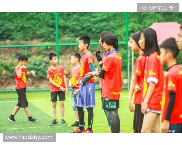 成都飞盘队在极限运动会积分榜中以76分稳居第一名引发关注 成都飞盘队在极限运动会积分榜中以76分稳居第一名引发关注